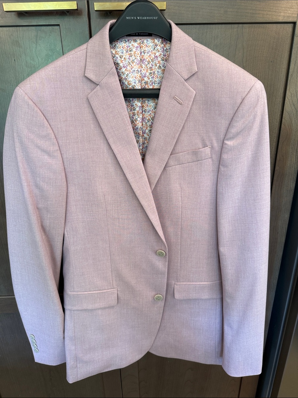 Egara Light Blush Pink Two-Button Sport Coat
